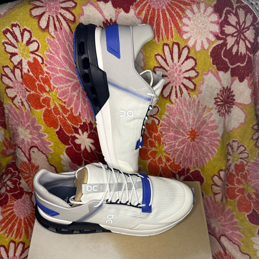 Men’s On Running Cloudnova Flux size 11